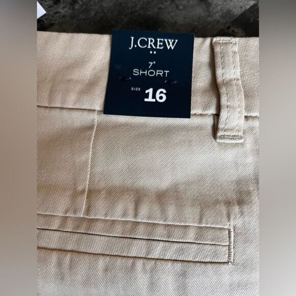 J Crew Plus Size 14 Chino 7" Short Women's Classic 100% Cotton Beach Khaki $59 - Picture 3 of 9